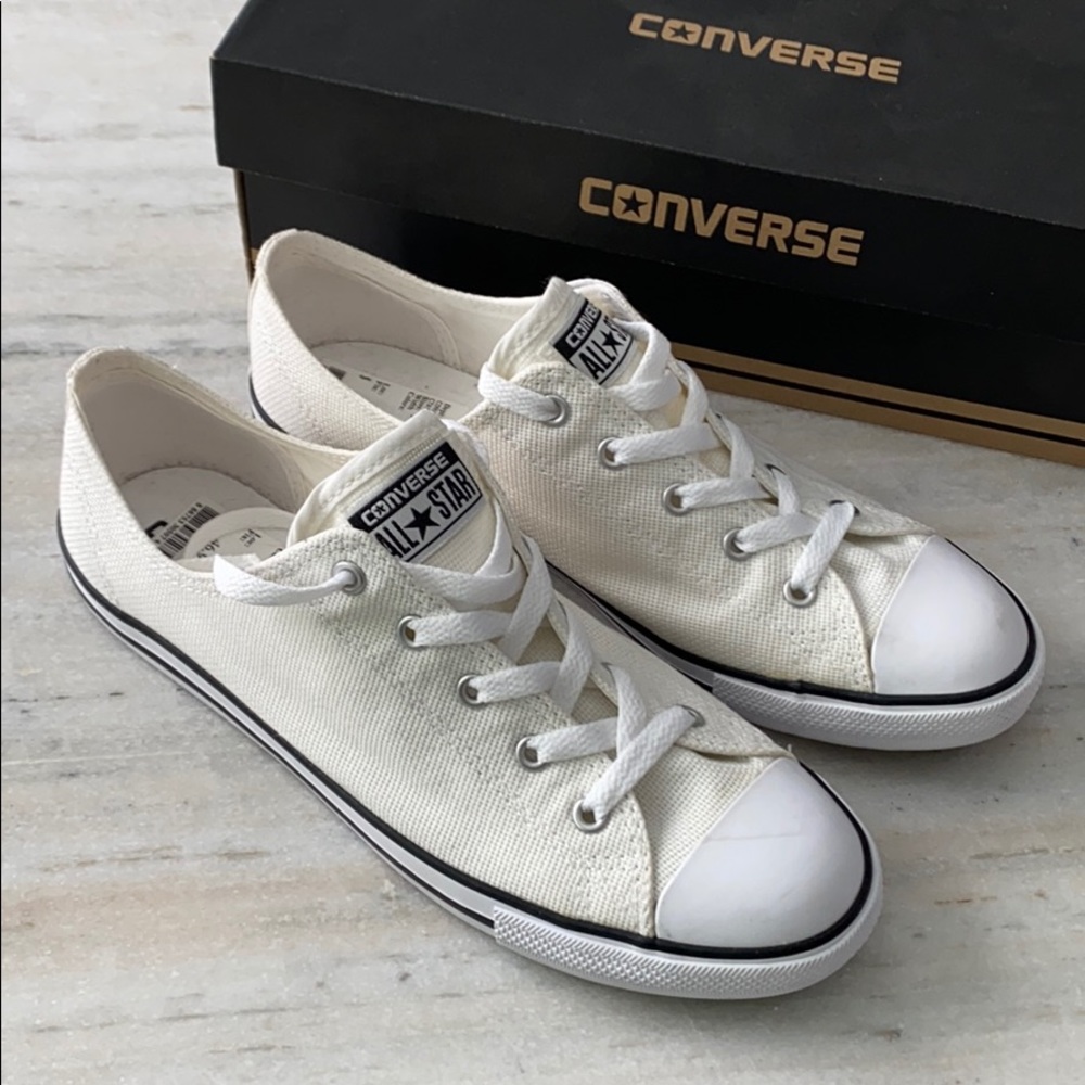Converse CTAS Dainty White Size 10 NWT